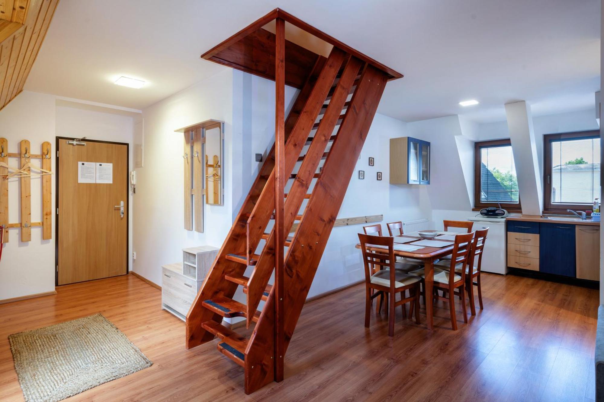 Tatrystay Julia Apartments Татранська Ломниця Екстер'єр фото
